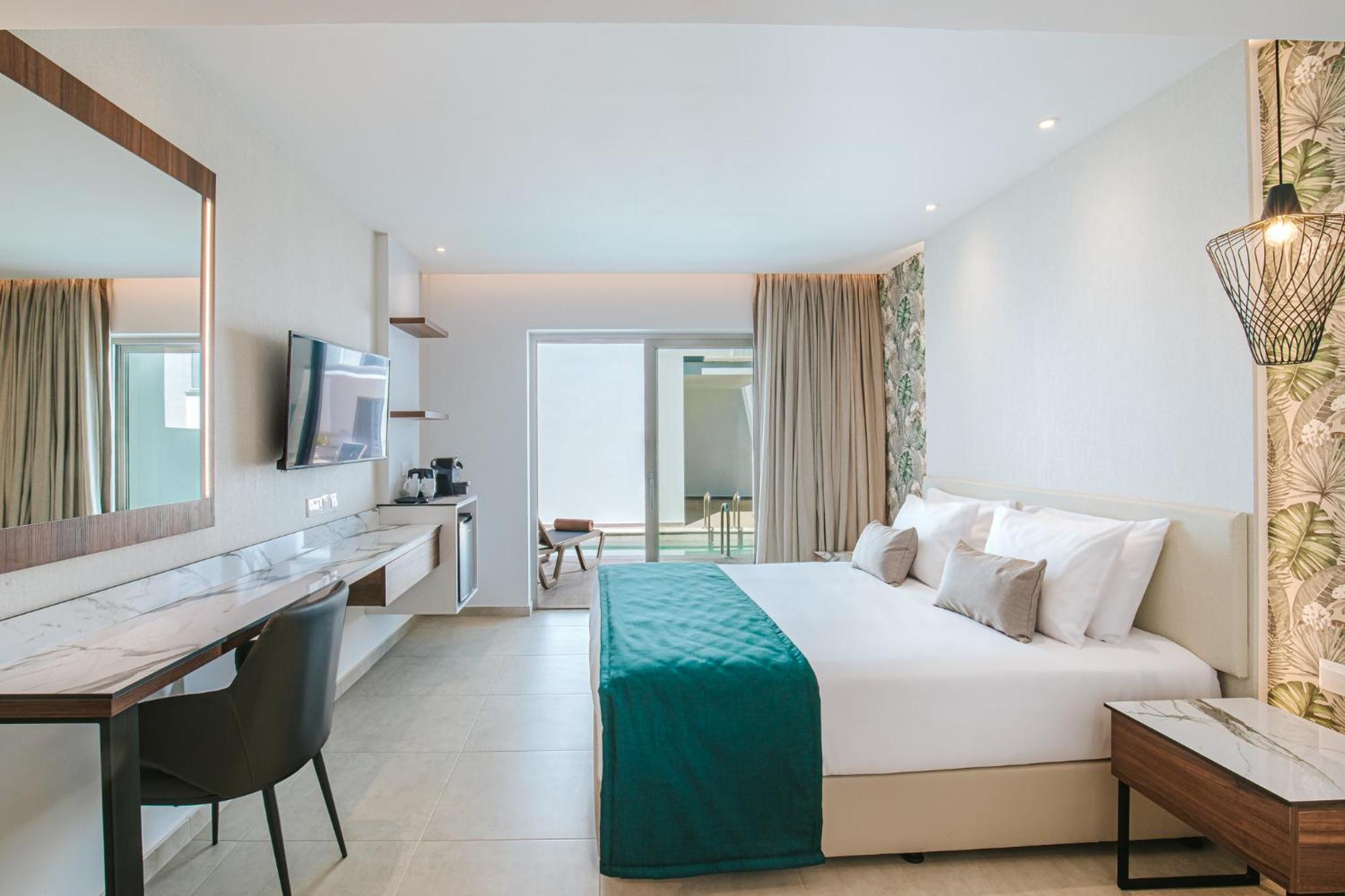 Atlantica Sungarden Park Agia Napa Exterior foto