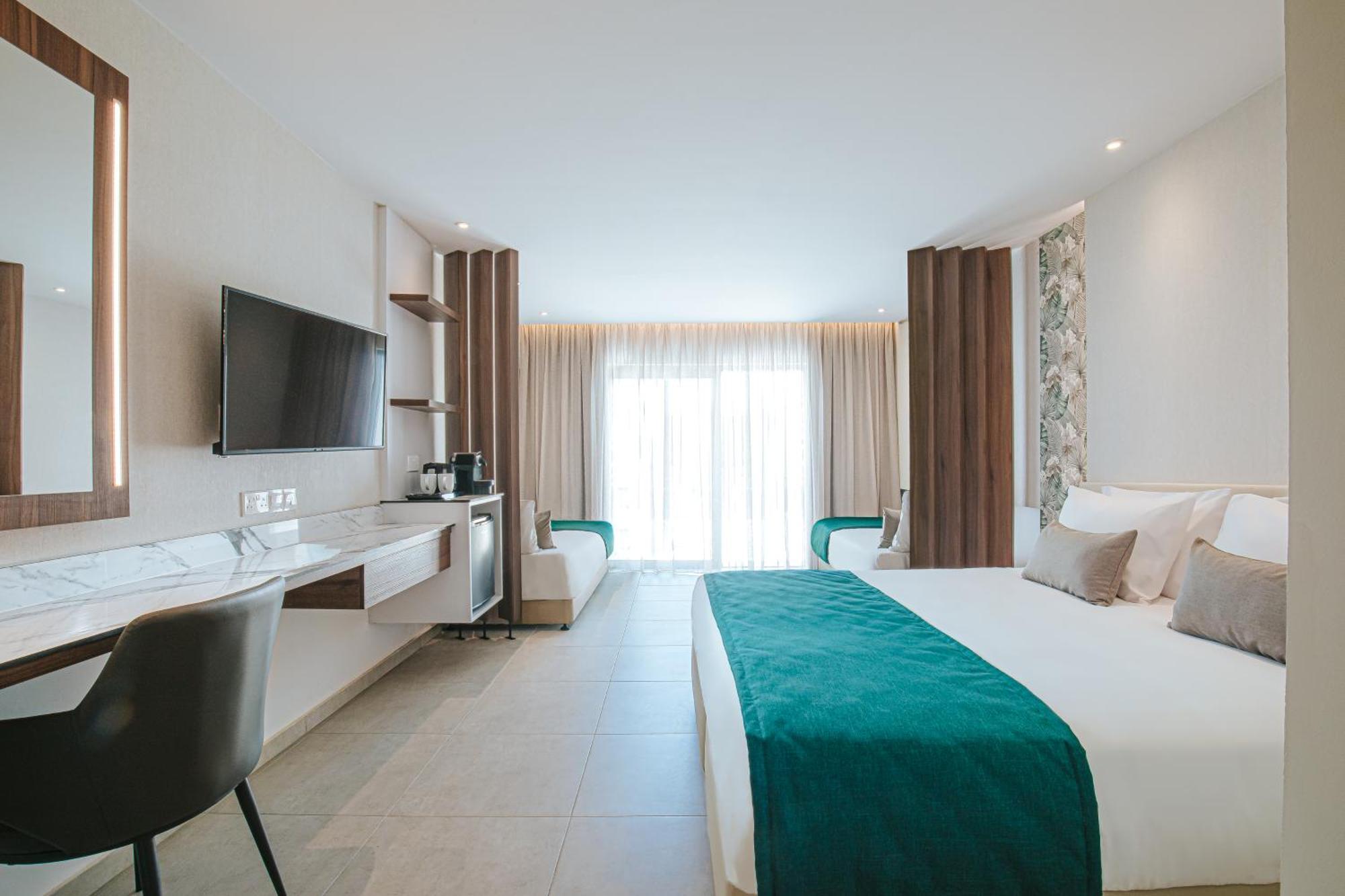 Atlantica Sungarden Park Agia Napa Exterior foto
