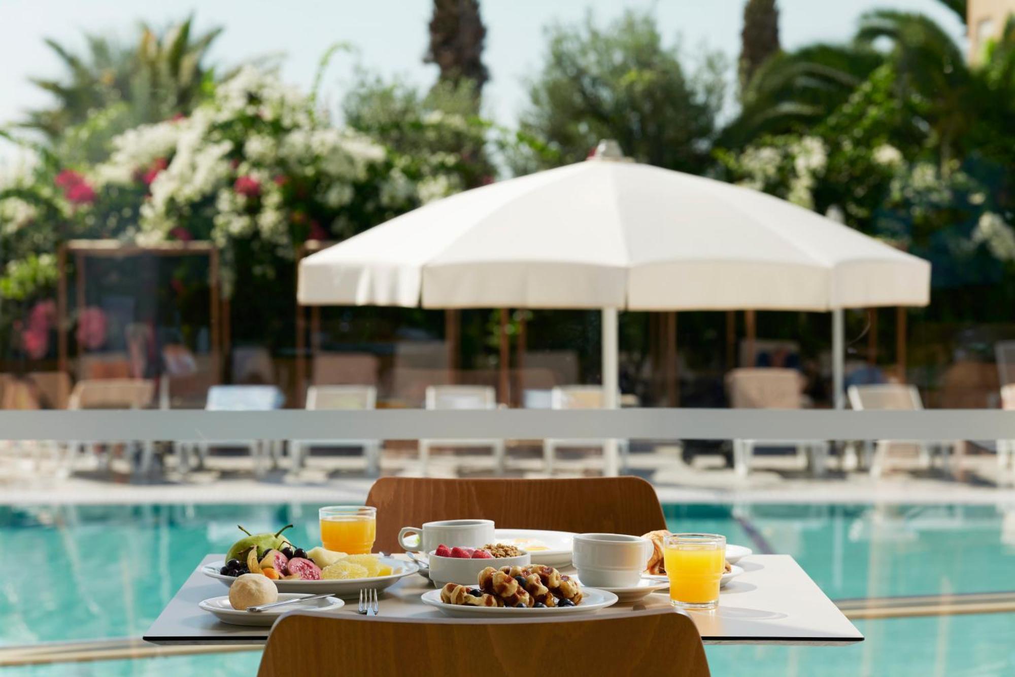 Atlantica Sungarden Park Agia Napa Exterior foto